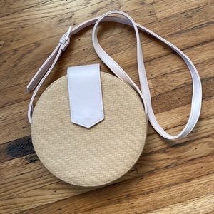 Juicy Couture Round CrossBody Wicker Bag with light pink strap